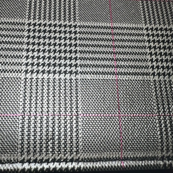 FranklinCovey Nora simulated leather snap 1.5” plaid binder - Picture 12 of 15